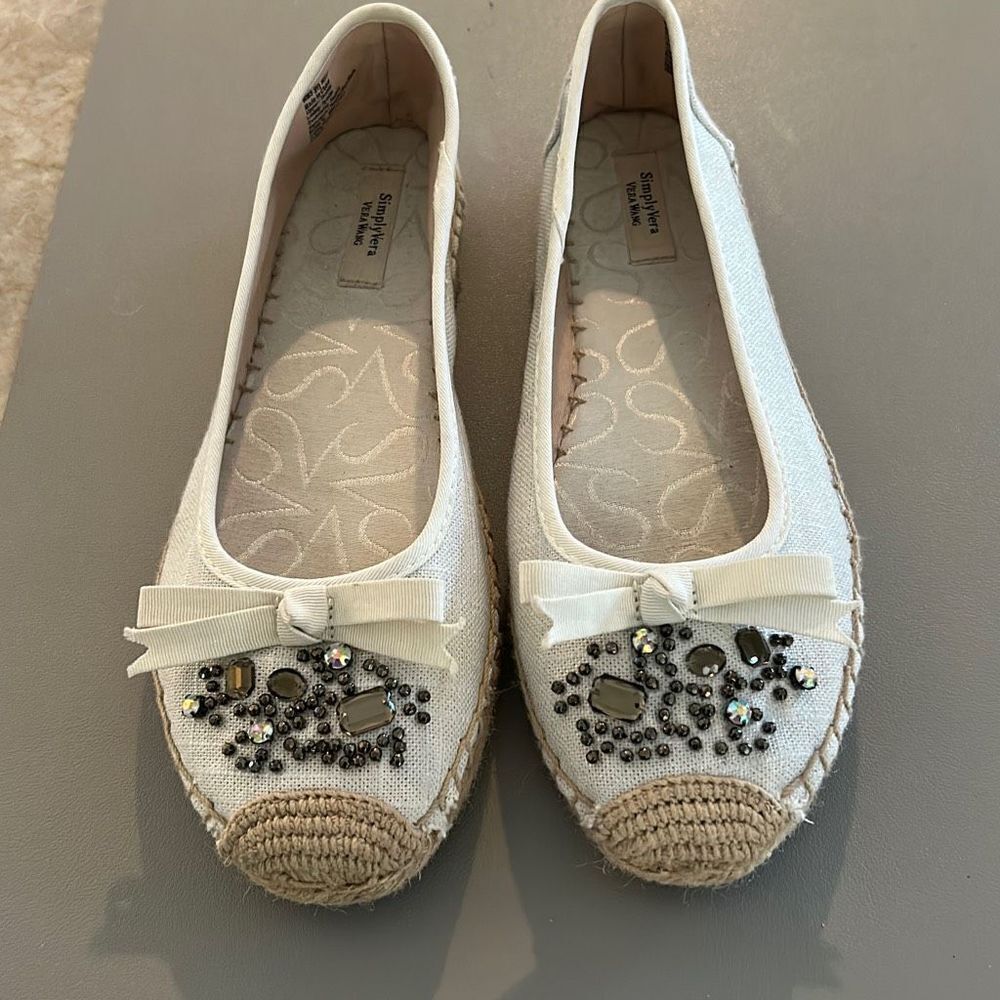 Vera Wang  Espadrilles Size 9.5